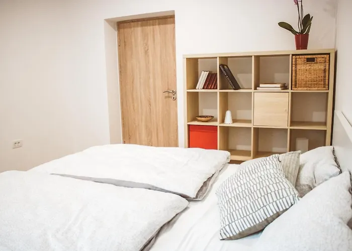 Entoli Apartment